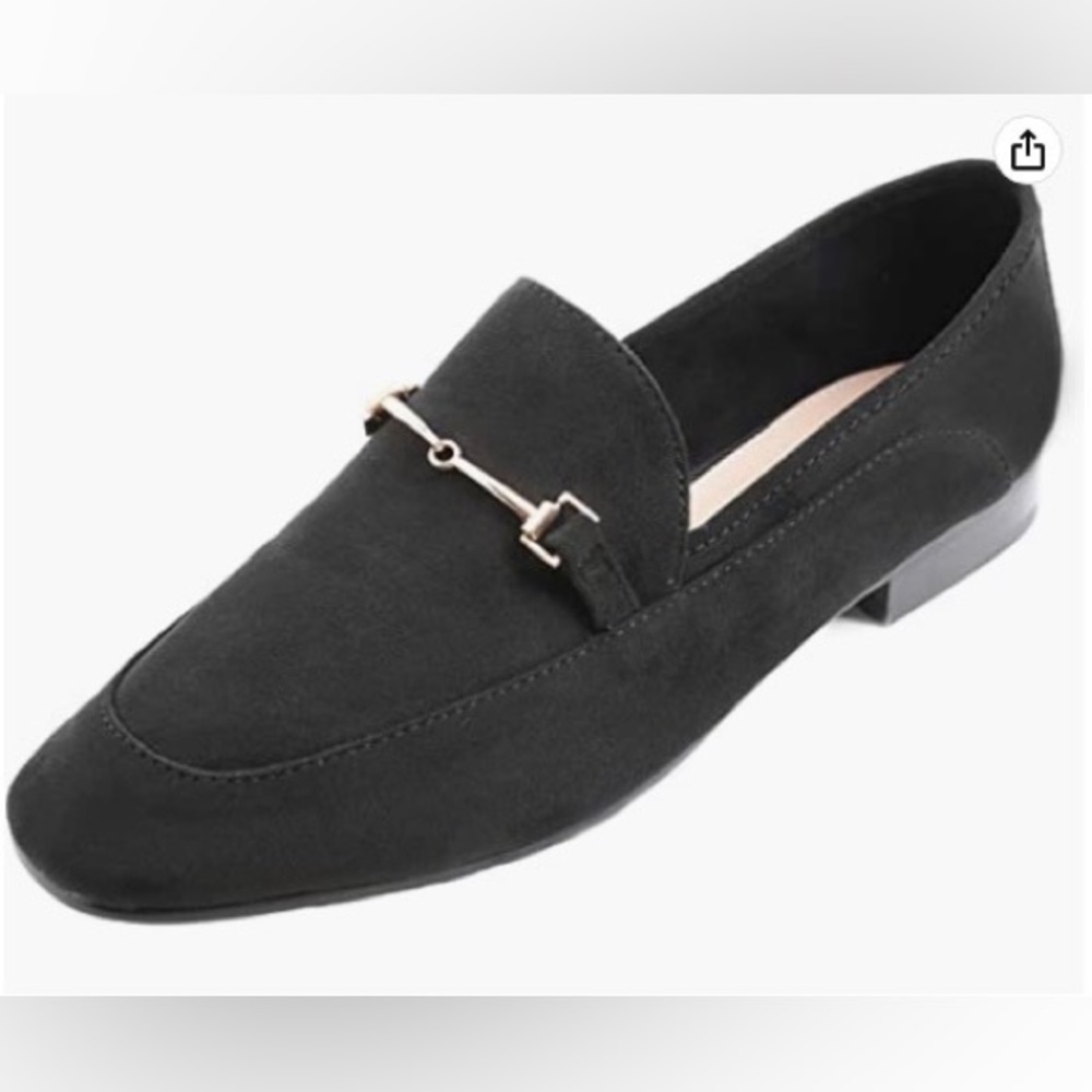 FEVERSOLE Low Heel Penny Loafer with Gold Detail